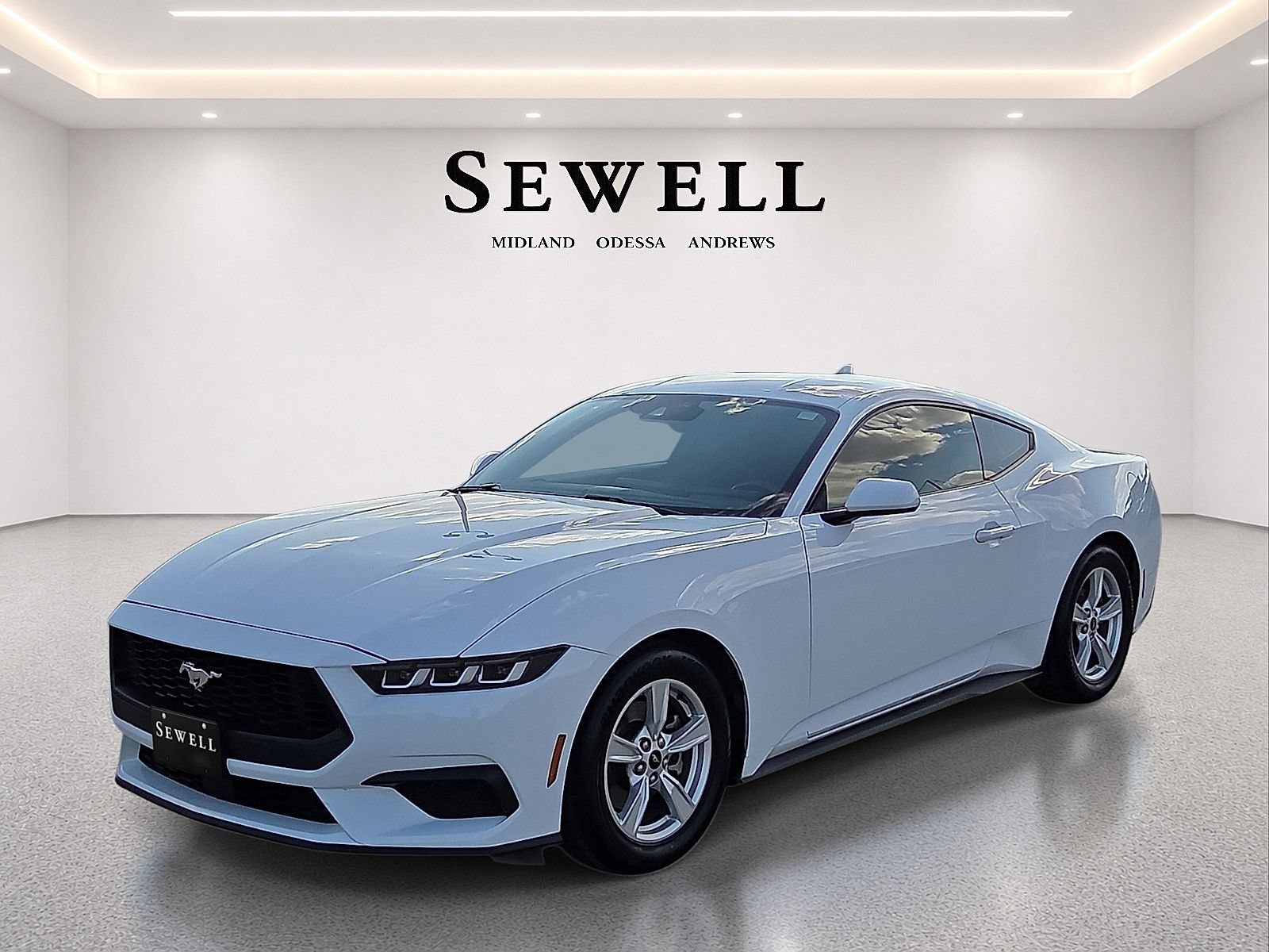 Certified 2024 Ford Mustang Coupe RWD image 1