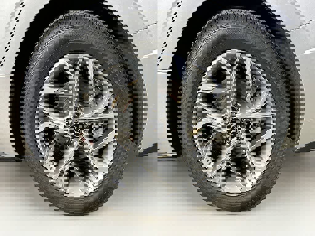 Used 2021 Hyundai Sonata SEL image 10