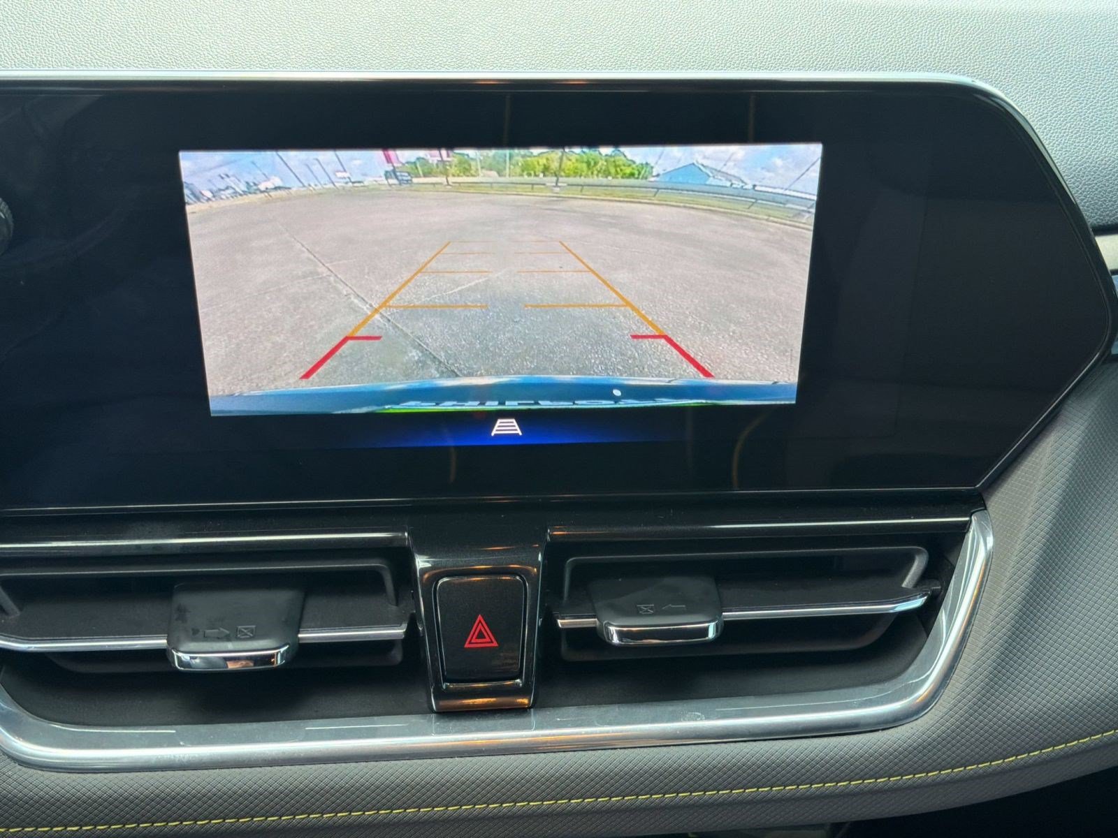 Used 2025 Chevrolet TrailBlazer ACTIV w/ Convenience Package FWD image 22
