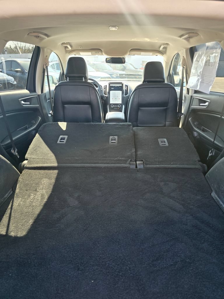 Certified 2024 Ford Edge SEL w/ Convenience Package AWD/4WD image 15