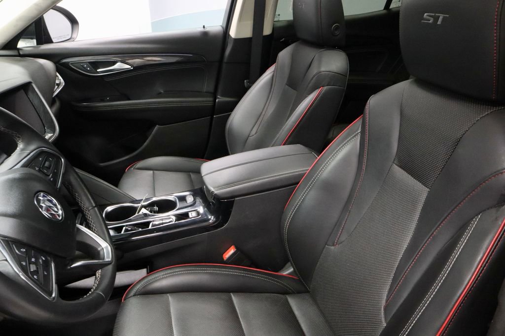 Used 2023 Buick Envision Essence w/ Sport Touring Package AWD/4WD image 25