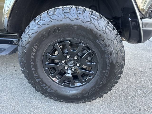 Certified 2024 Ford Bronco Raptor w/ Interior Carbon Fiber Pack 6 AWD/4WD image 11
