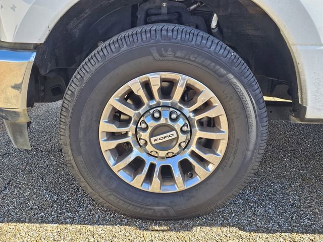 Certified 2022 Ford F250 XLT w/ XLT Premium Package image 30