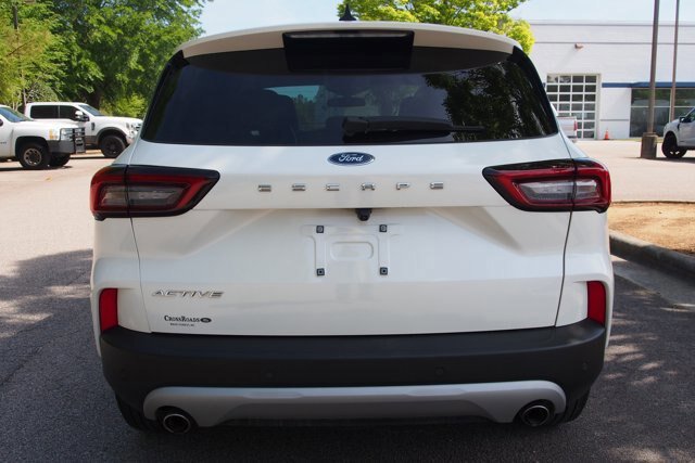 Certified 2023 Ford Escape Active w/ Tech Pack #2 FWD image 4