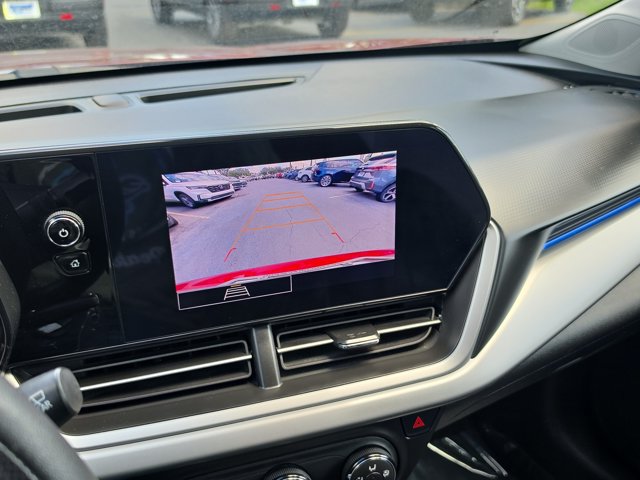 Used 2024 Chevrolet Trax LS FWD image 28