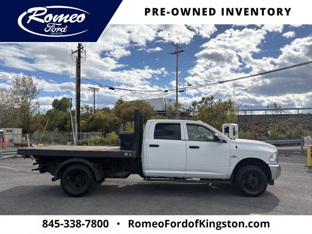 Used 2017 RAM 3500 Tradesman w/ Chrome Appearance Group AWD/4WD image 4