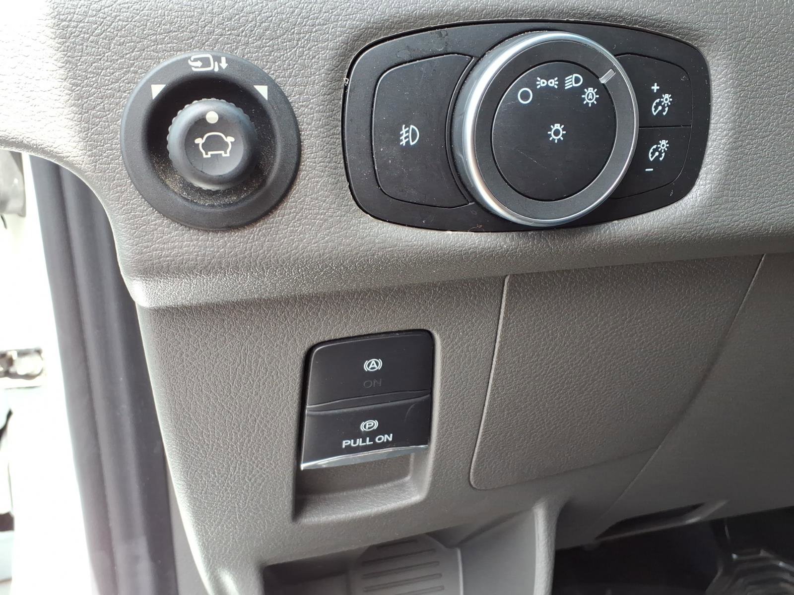 Certified 2024 Ford Transit 350 XLT RWD image 22