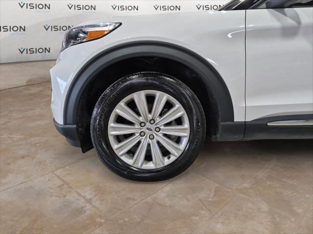 Certified 2022 Ford Explorer Limited w/ Equipment Group 301A image 9