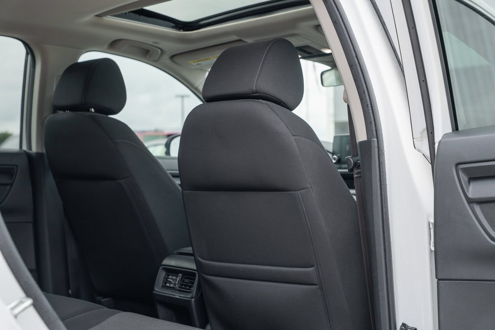 Used 2024 Honda CR-V EX image 14