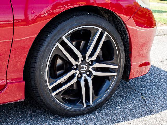 Used 2017 Honda Accord Sport Special Edition image 8