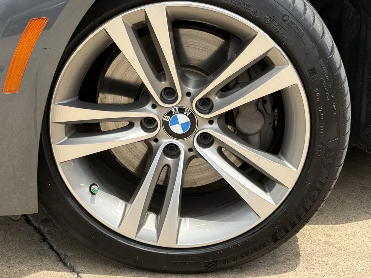 Used 2017 BMW 340i Sedan RWD image 8