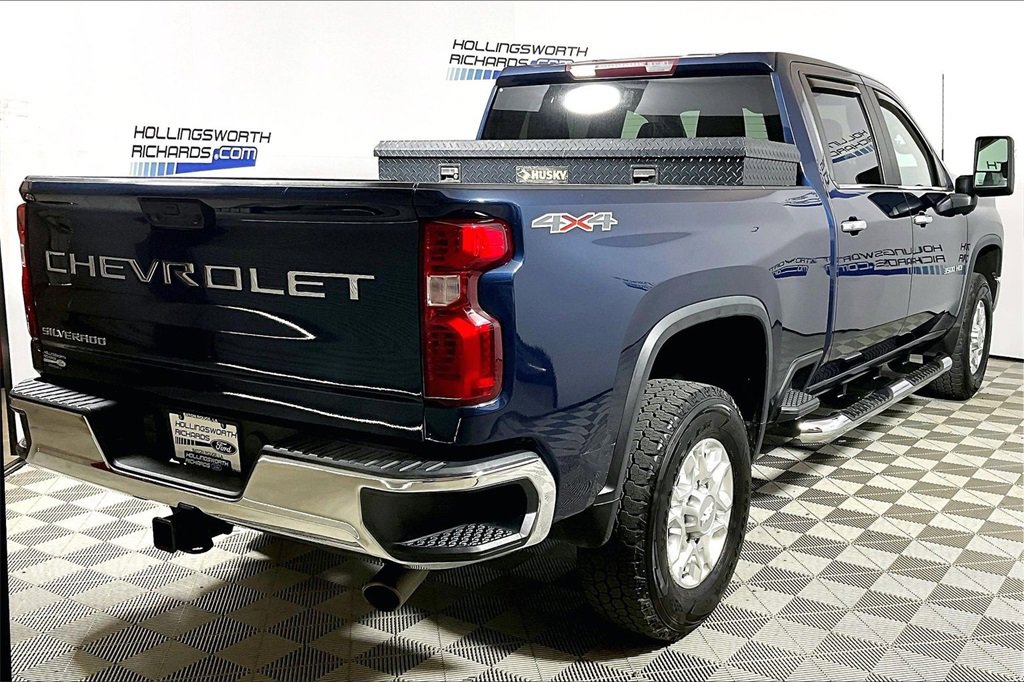 Used 2020 Chevrolet Silverado 3500 W/T w/ Gooseneck/5TH Wheel Package image 9