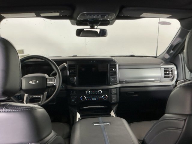 Certified 2025 Ford F450 Platinum w/ FX4 Off-Road Package image 29