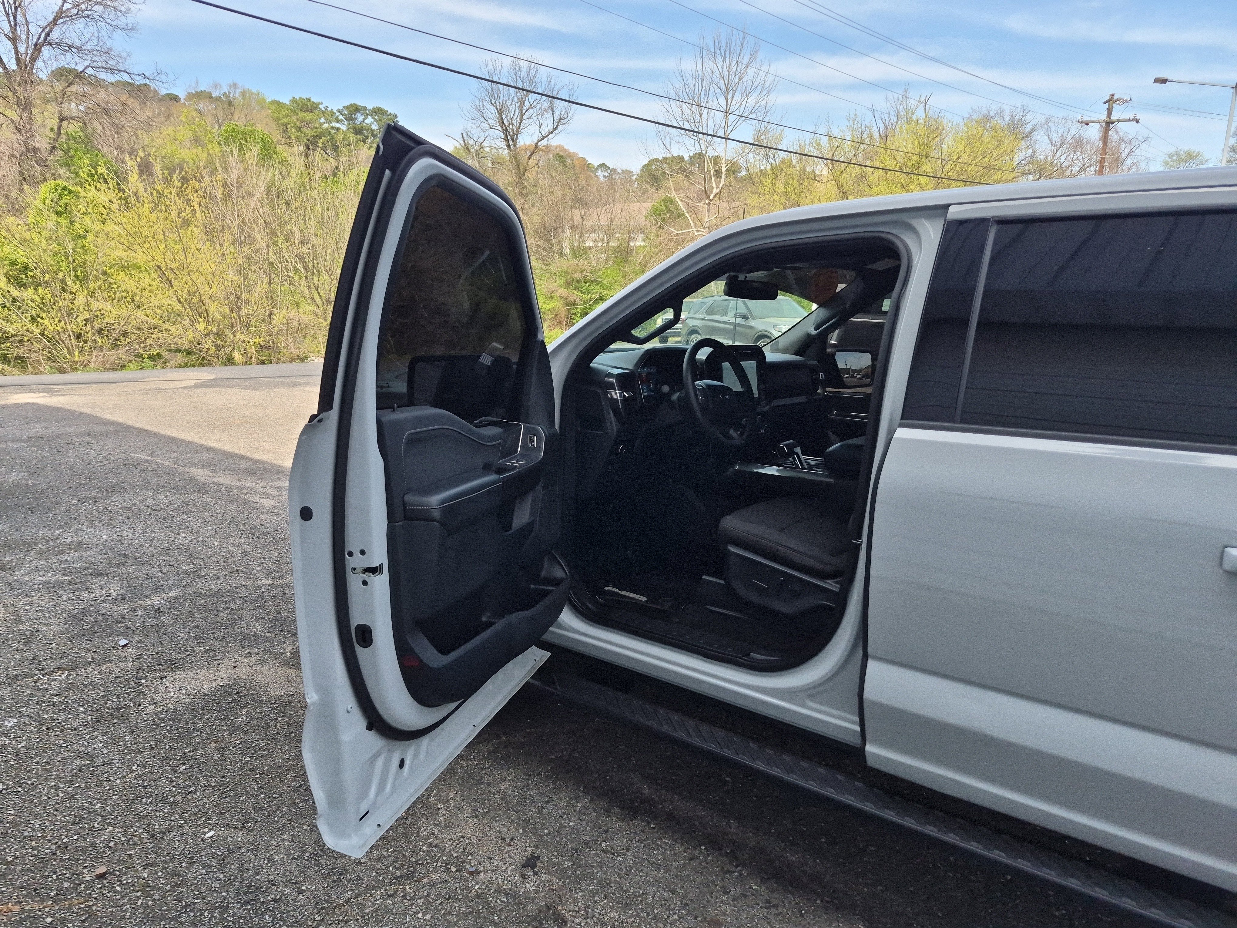 Certified 2023 Ford F150 XLT w/ Equipment Group 302A High image 10