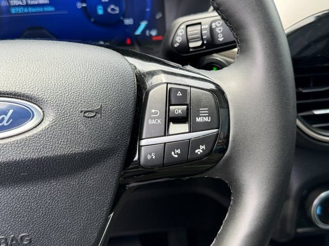 Certified 2022 Ford Escape SEL w/ Technology Package FWD image 38
