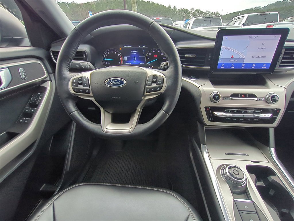 Certified 2022 Ford Explorer XLT w/ Equipment Group 202A image 15
