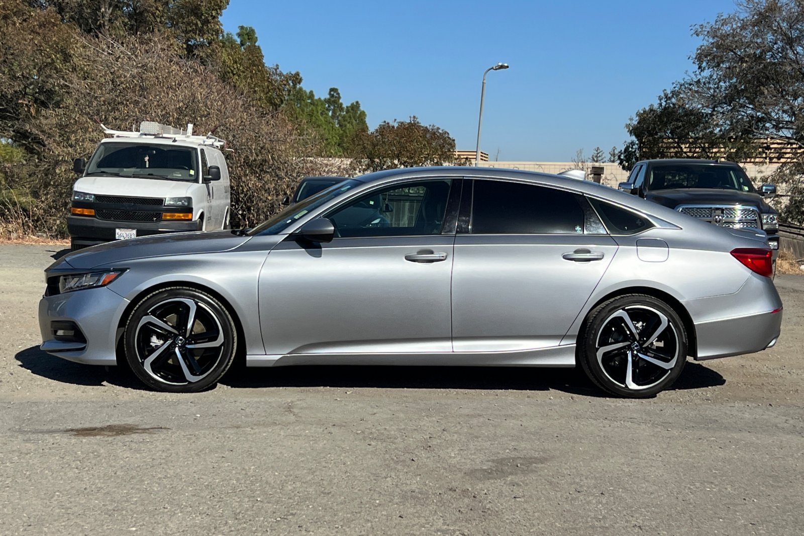 Used 2018 Honda Accord Sport image 7