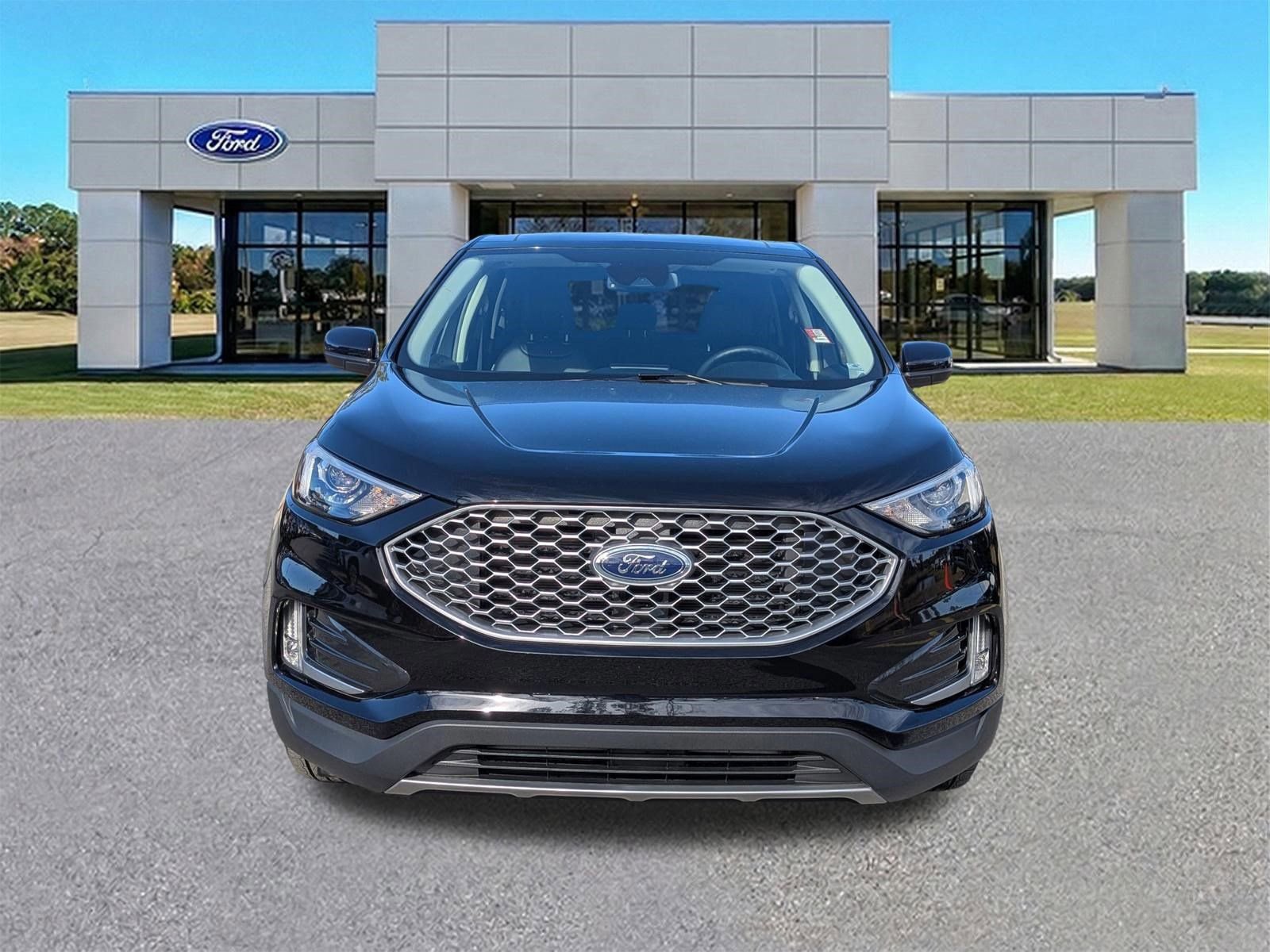 Certified 2024 Ford Edge SEL w/ Convenience Package image 9