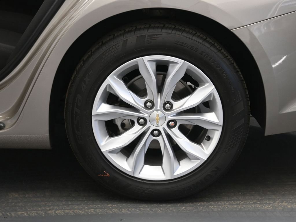 Used 2022 Chevrolet Malibu LT image 48