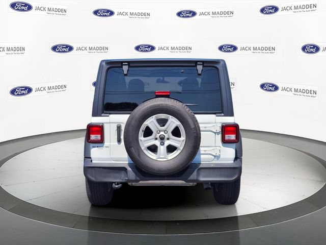 Used 2020 Jeep Wrangler Sport AWD/4WD image 4