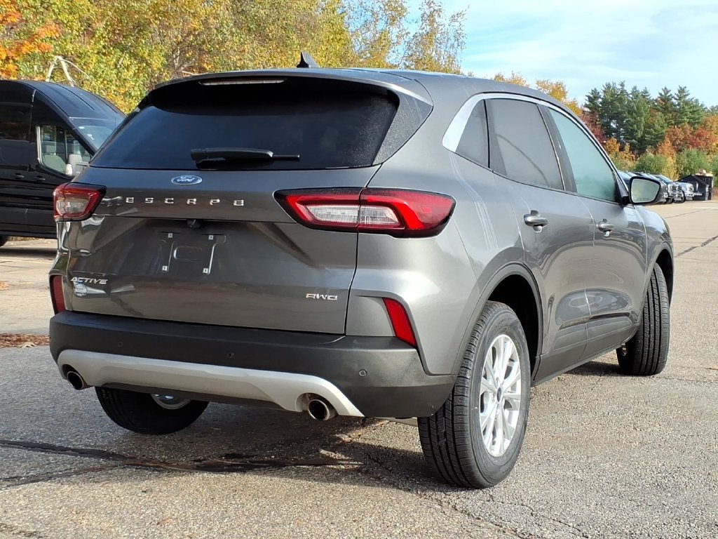 Certified 2023 Ford Escape Active w/ Tech Pack #1 AWD/4WD image 4