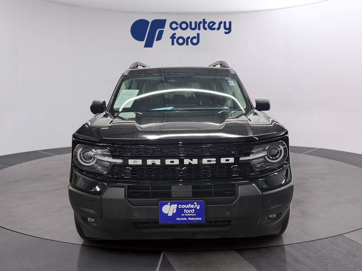 Certified 2025 Ford Bronco Sport Outer Banks w/ Outer Banks Tech Package+ AWD/4WD image 8
