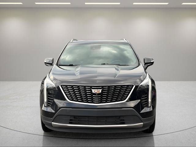 Used 2019 Cadillac XT4 Premium Luxury AWD/4WD image 2
