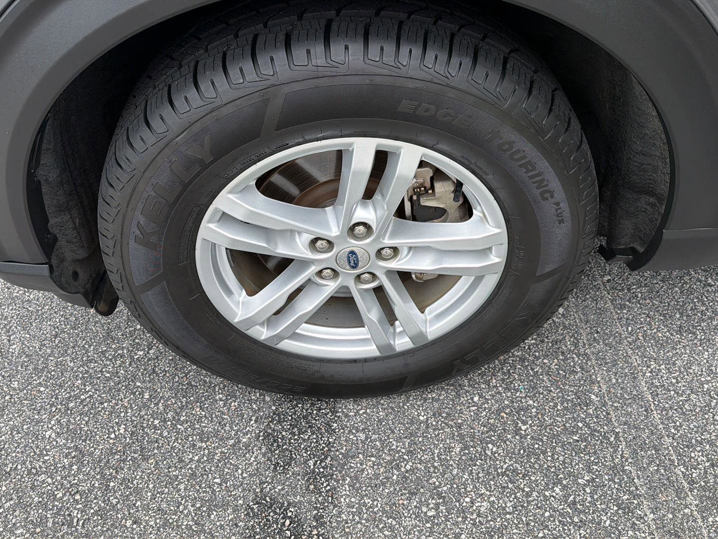 Certified 2023 Ford Explorer XLT RWD image 37
