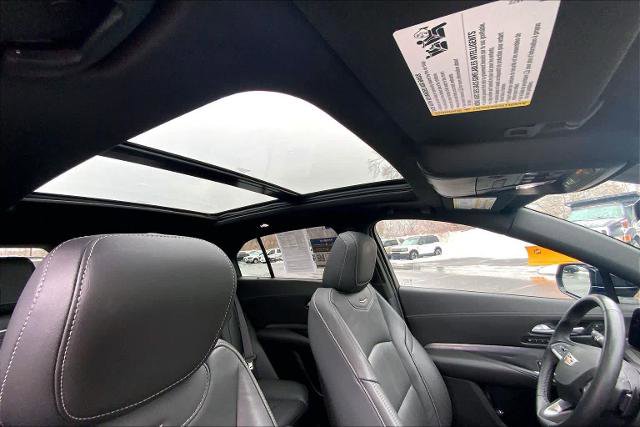 Used 2025 Cadillac XT4 Premium Luxury w/ Cold Weather Package image 14