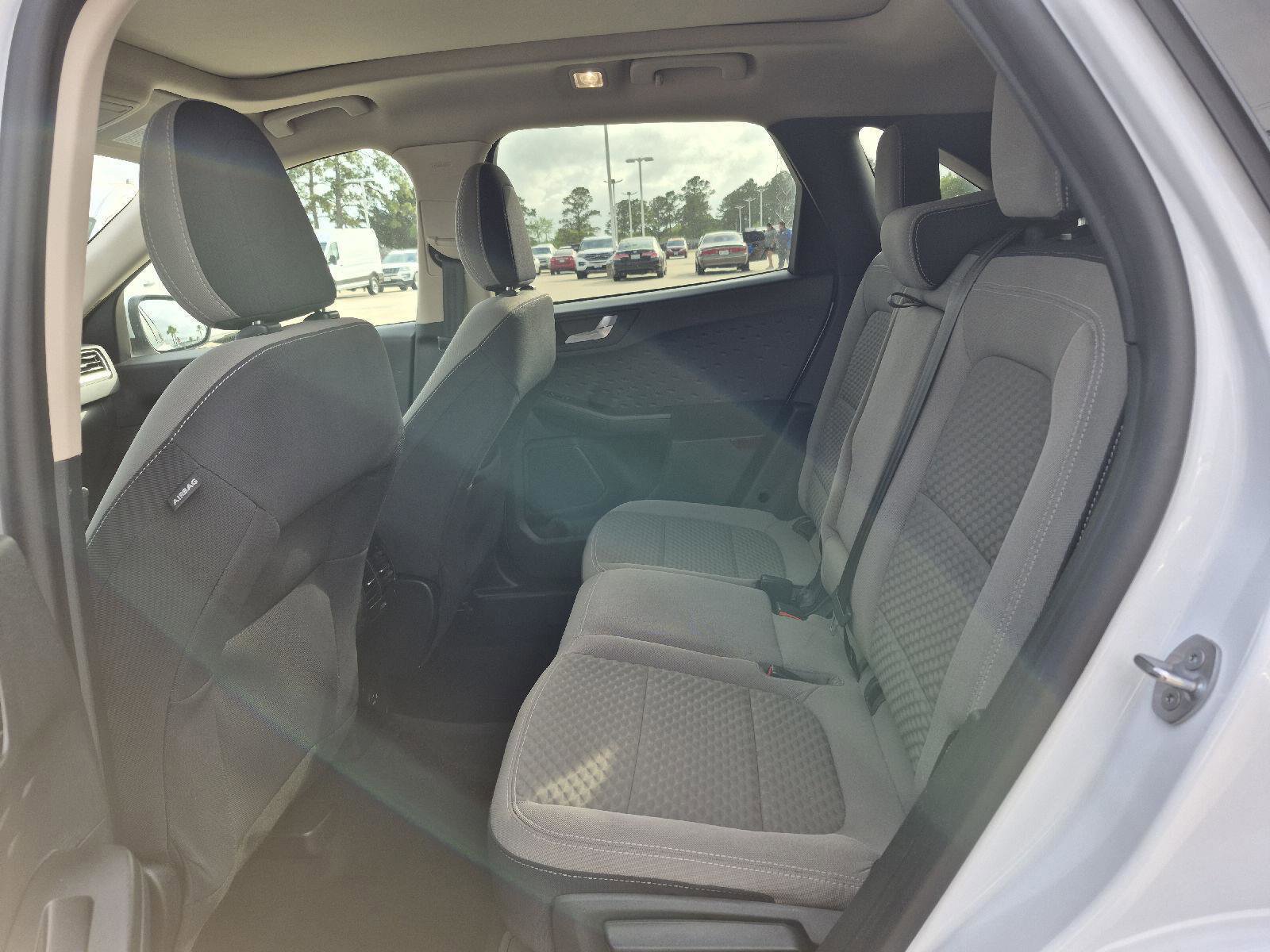 Certified 2020 Ford Escape SE image 14