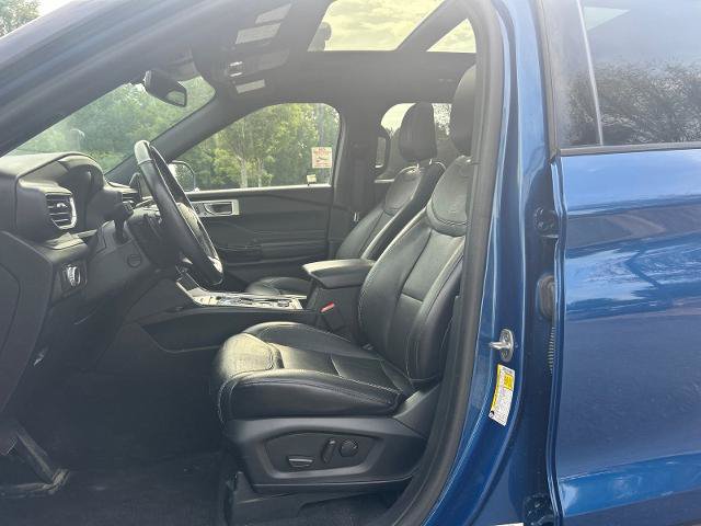 Certified 2022 Ford Explorer ST w/ ST Street Pack AWD/4WD image 9