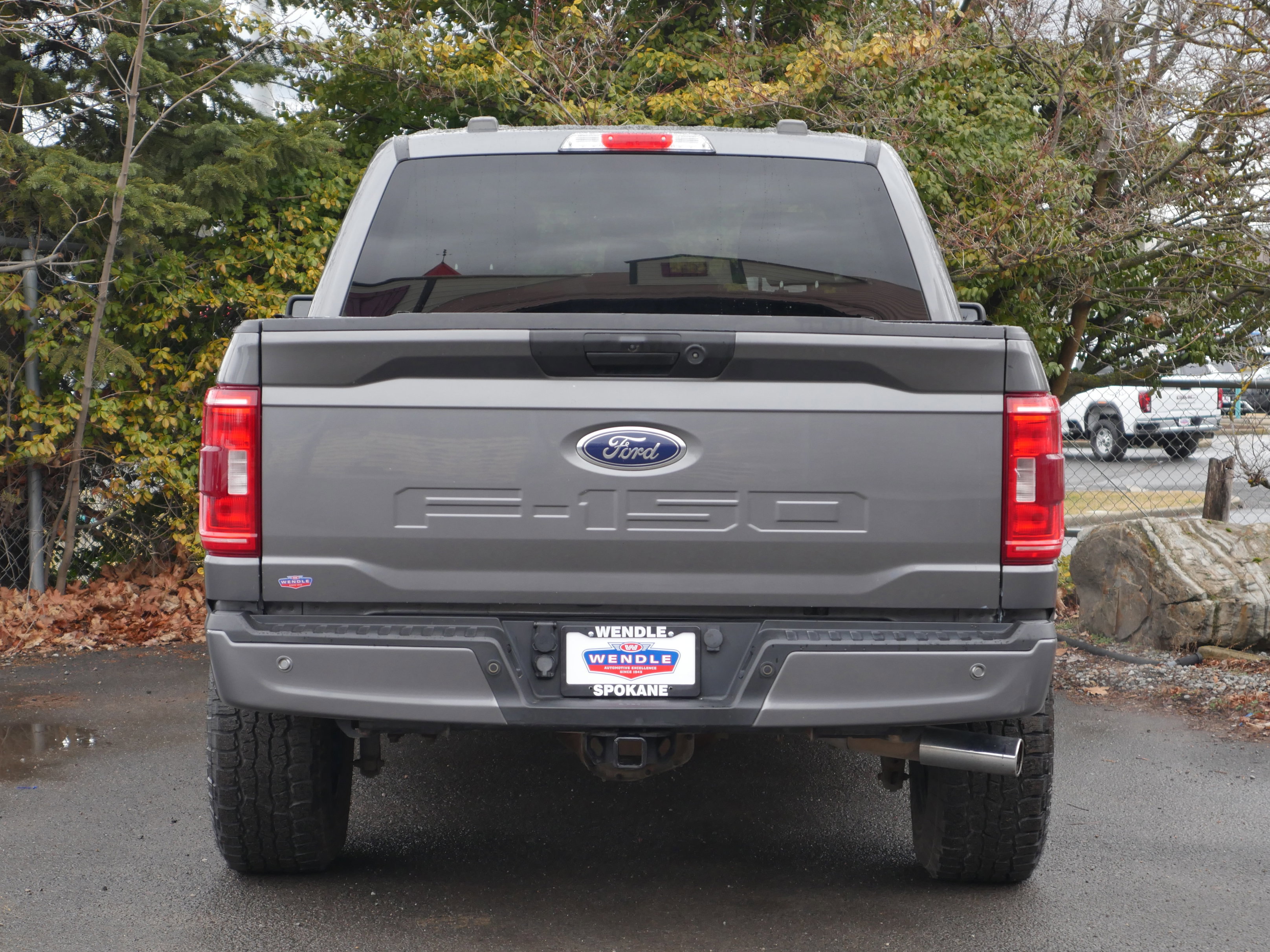 Certified 2021 Ford F150 XLT w/ Equipment Group 301A Mid image 2