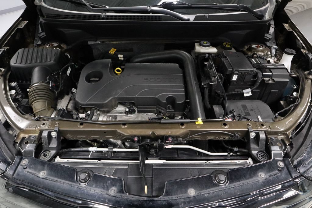 Used 2024 Chevrolet Equinox RS FWD image 17