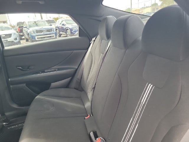 Used 2025 Hyundai Elantra Sport FWD image 23