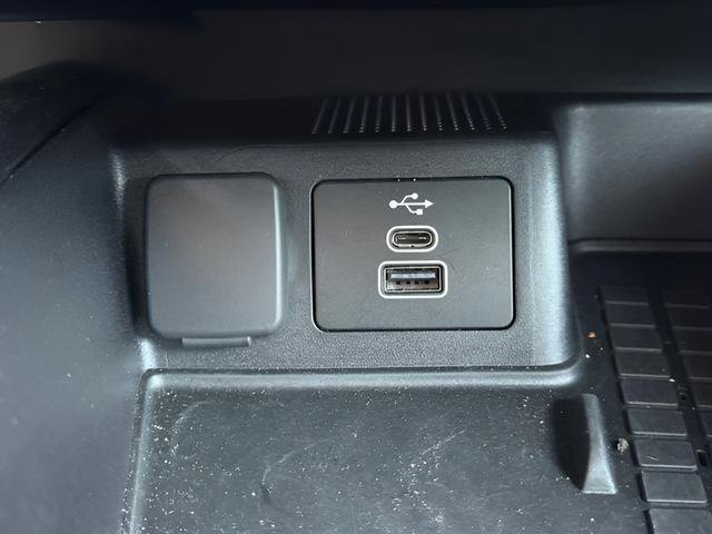 Certified 2025 Ford Bronco Sport Outer Banks w/ Outer Banks Tech Package+ AWD/4WD image 17