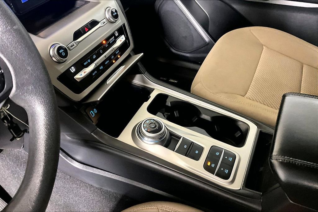 Certified 2021 Ford Explorer 2WD image 13