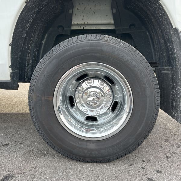 Used 2023 RAM 3500 Big Horn w/ Level 1 Equipment Group image 17