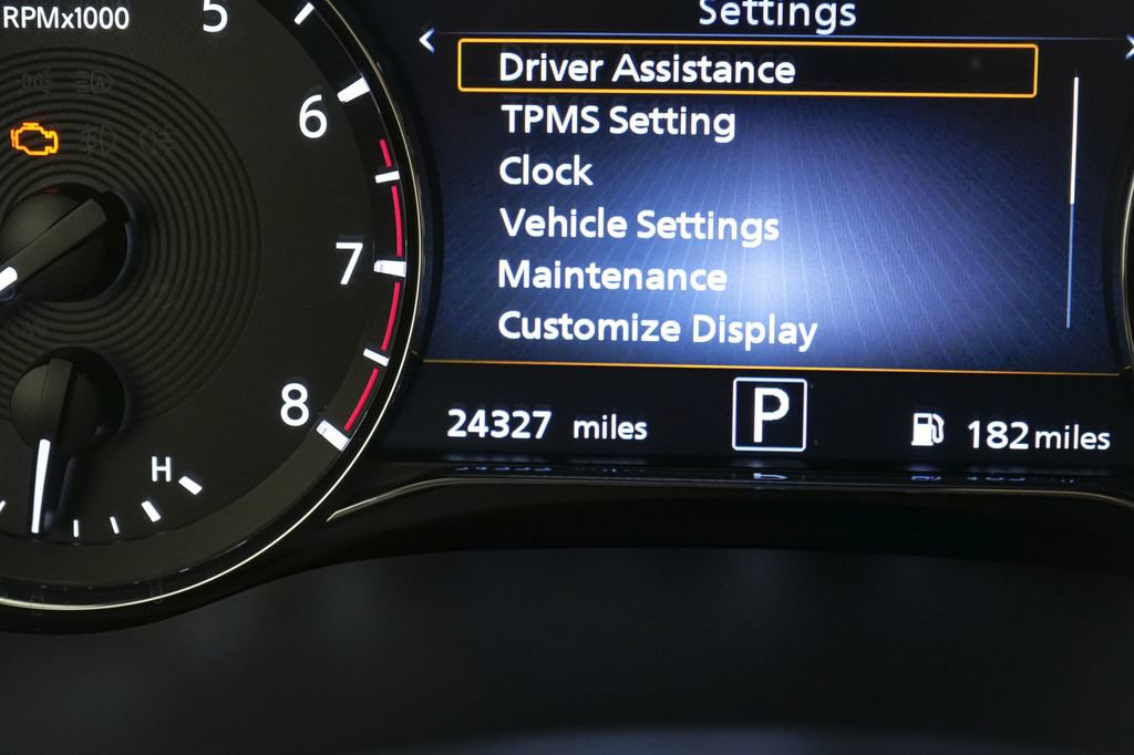 Used 2024 INFINITI QX80 Sensory w/ Cargo Package AWD/4WD image 19