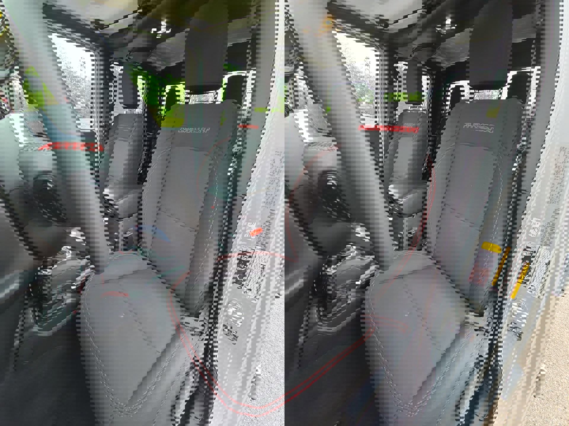 Used 2023 Jeep Gladiator Rubicon w/ LED Lighting Group image 11