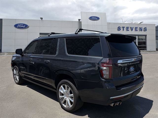 Used 2022 Chevrolet Suburban High Country AWD/4WD image 34