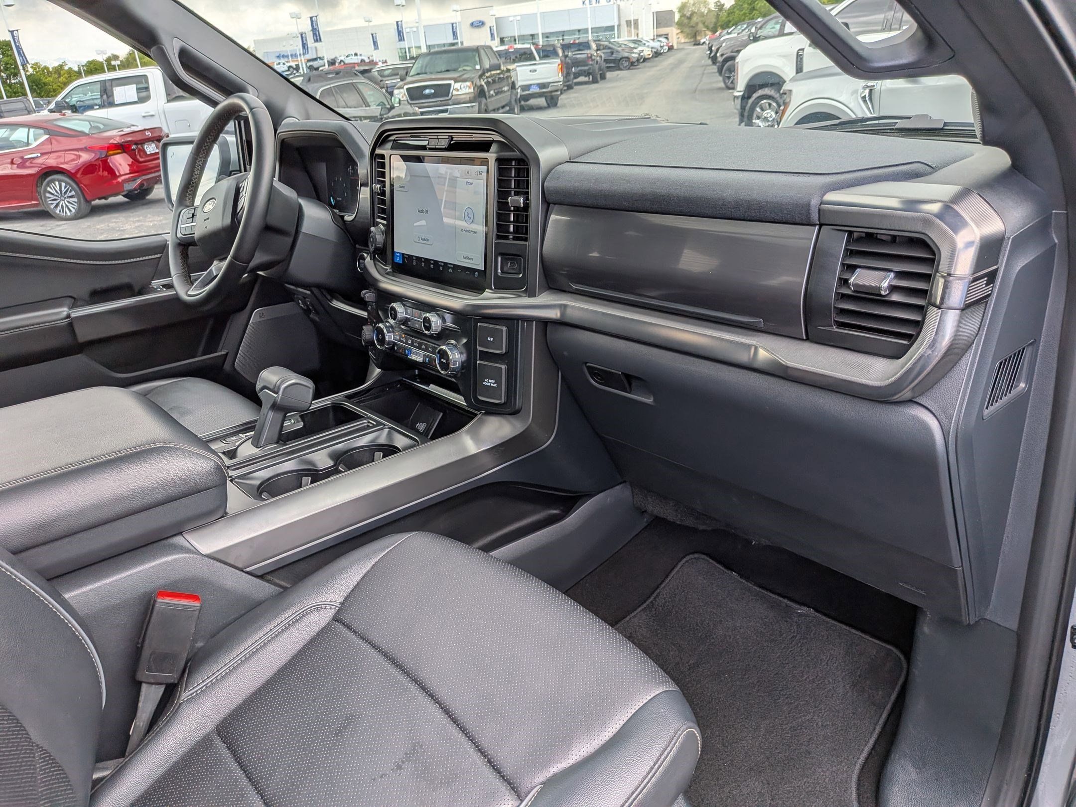 Certified 2025 Ford F150 Lariat w/ FX4 Off-Road Package AWD/4WD image 35