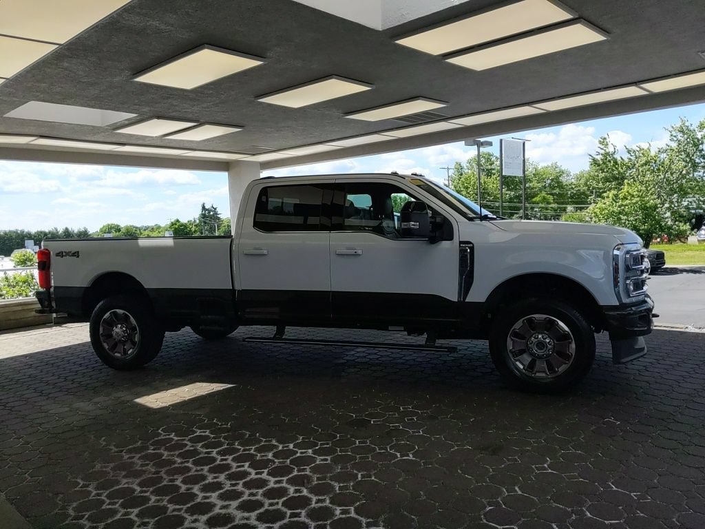 Certified 2024 Ford F250 King Ranch AWD/4WD image 5