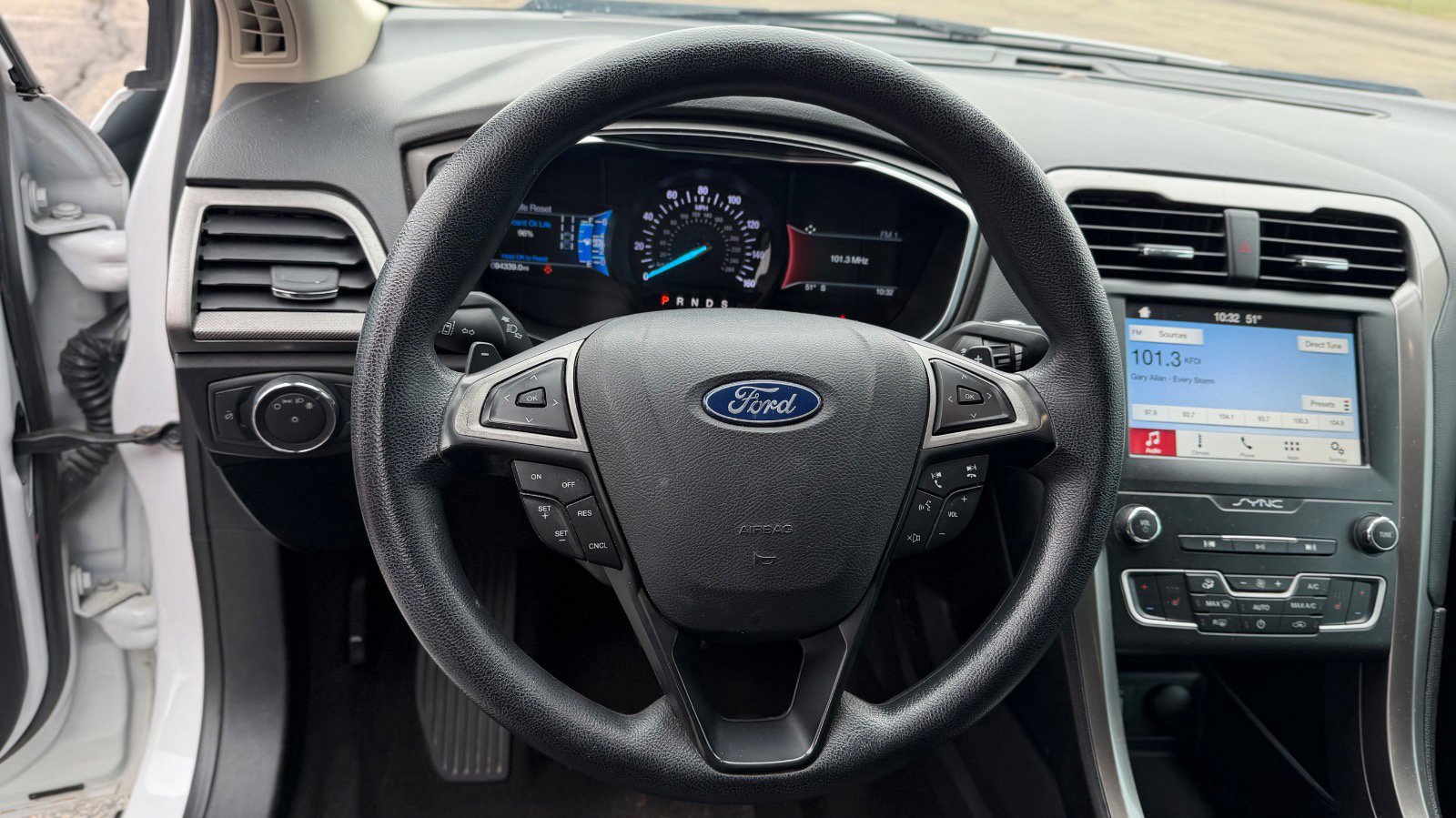 Certified 2019 Ford Fusion SE AWD/4WD image 27
