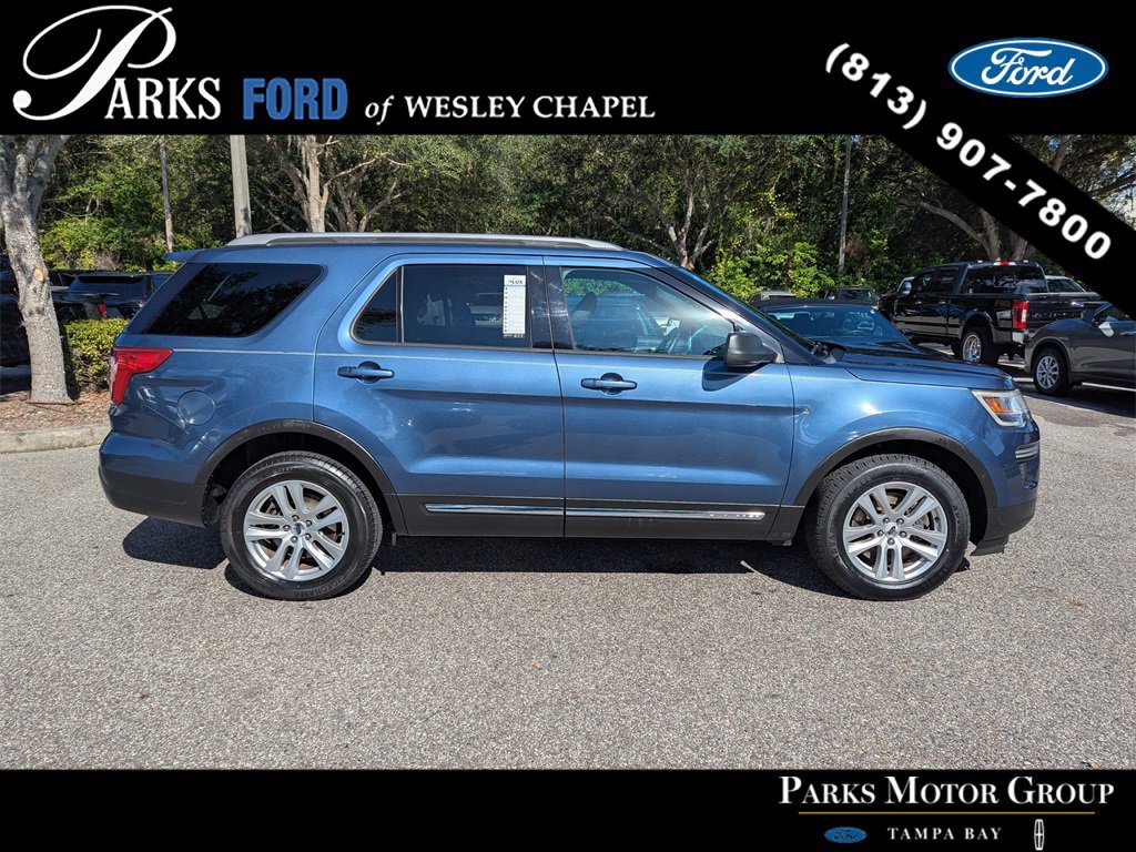 Certified 2018 Ford Explorer XLT image 3