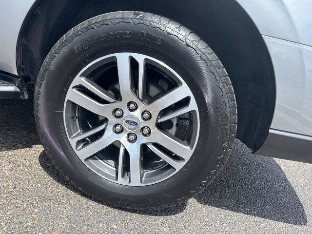 Certified 2023 Ford Expedition Max XLT RWD image 10