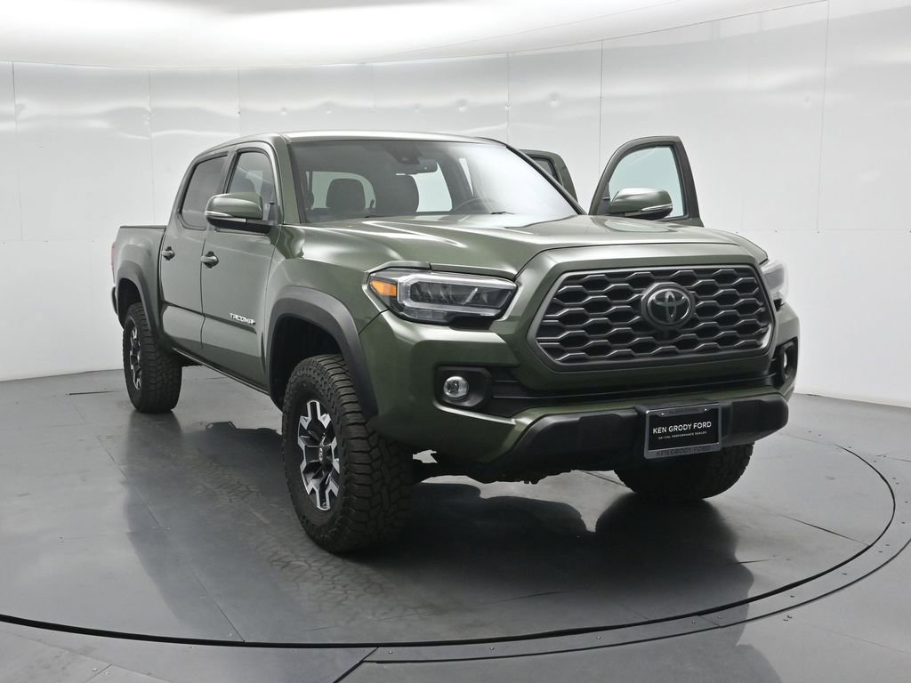Used 2022 Toyota Tacoma TRD Off-Road w/ Technology Package RWD image 34