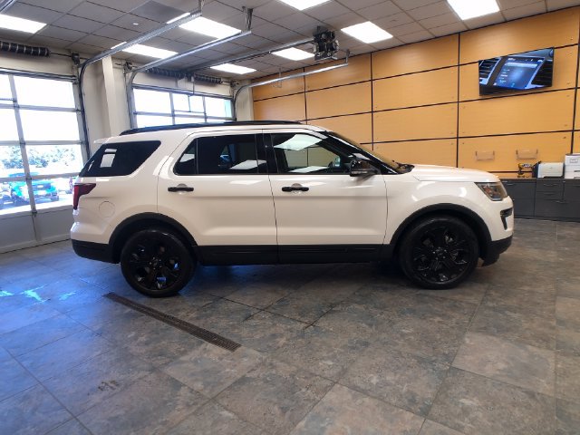 Certified 2019 Ford Explorer Sport w/ Equipment Group 401A AWD/4WD image 8