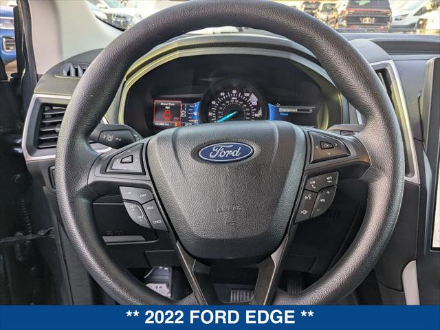 Certified 2022 Ford Edge SE w/ Black Appearance Package AWD/4WD image 13