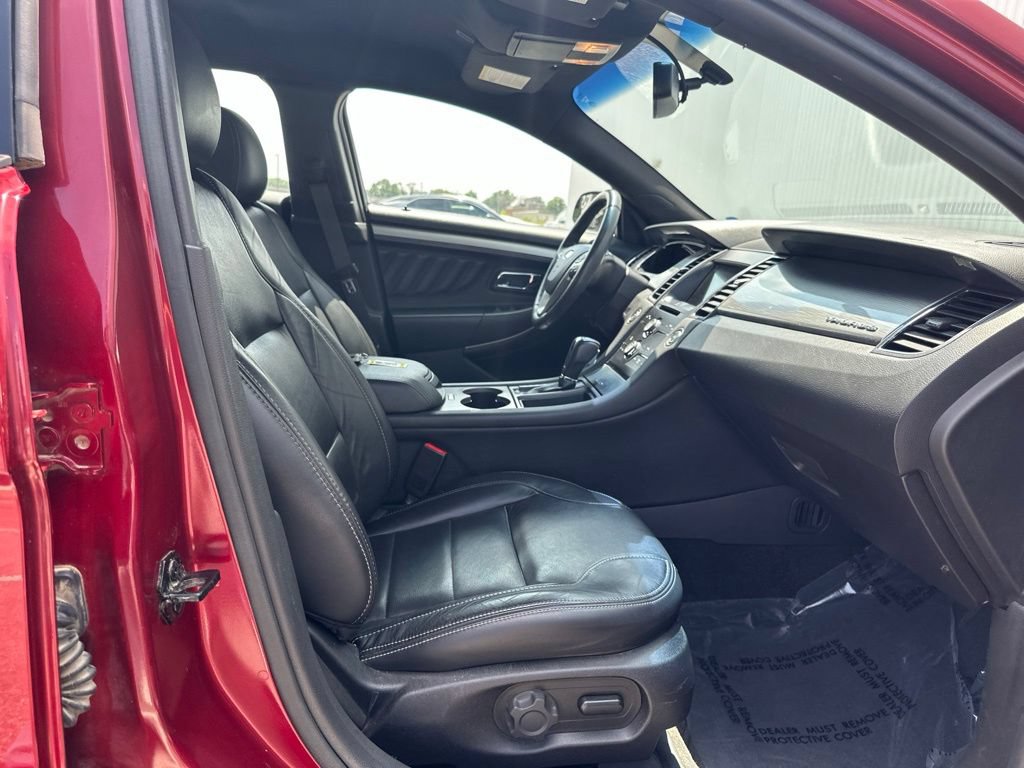 Certified 2018 Ford Taurus SEL w/ Equipment Group 201A FWD image 27