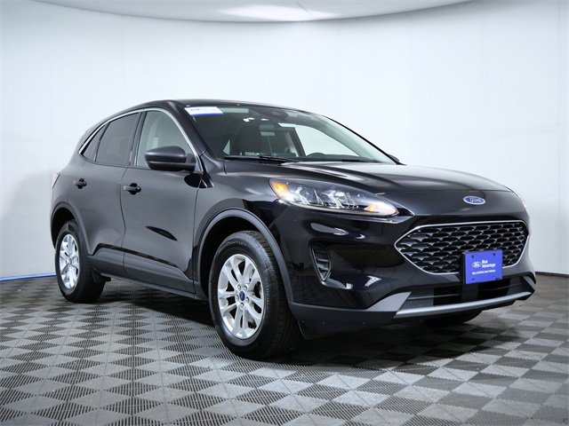 Certified 2022 Ford Escape SE w/ Cold Weather Package